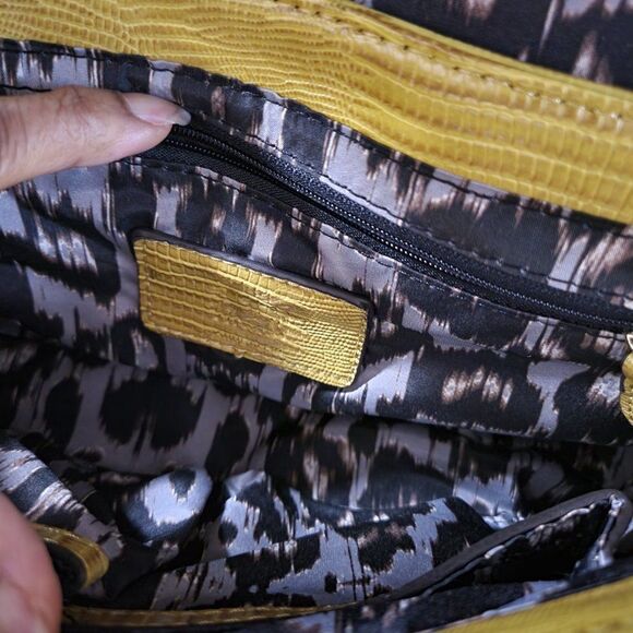 anne KLEIN pebbled lime green HANDBAG - Picture 4 of 7